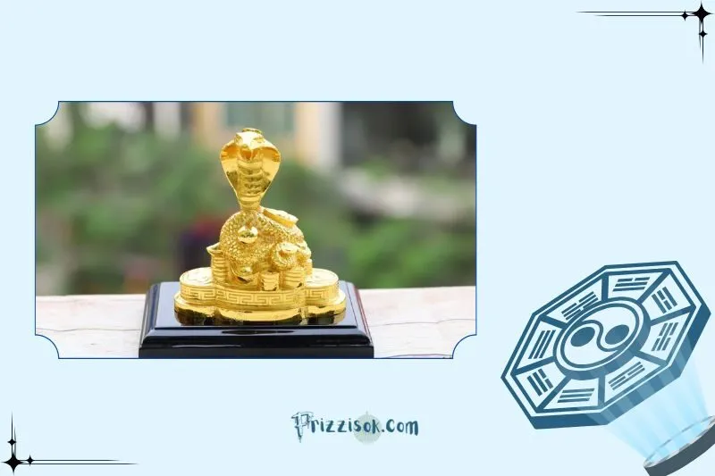 Tượng rắn phong thủy hợp với mệnh và tuổi nào?